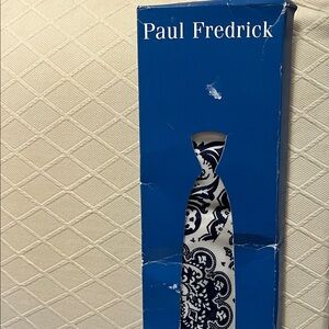 PAUL FREDRERICK Navy & WHITE PASLEY Slim Silk Tie-NIB
